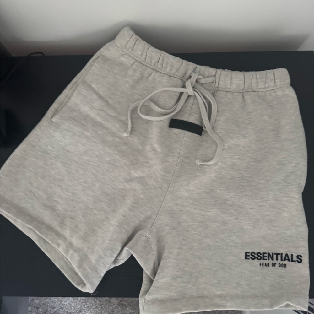 Fear of God Essentials ‘Light Oatmeal’ Sweatshorts